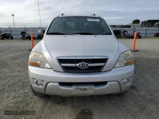 2009 Kia Sorento LX with VIN KNDJC735X95869653, listed as a Copart auction lot 50970005 with 184,730 mi miles and Clean Title. Bid and sale history available at carsss.com. Image 5.