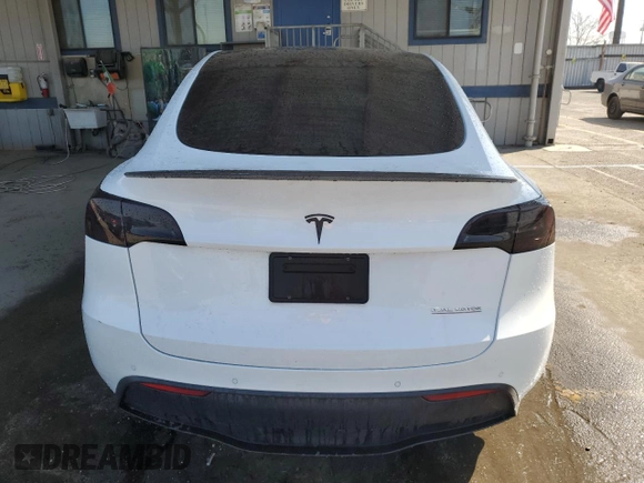 2022 Tesla Model Y Performance with VIN 7SAYGDEF8NF381644, listed as a Copart auction lot 44554585 with 71,413 mi miles and Salvage Title. Bid and sale history available at DreamBid. Image 6.
