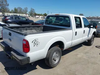 2012 Ford F-250 XL with VIN 1FT7W2B68CEC11769, listed as a IAAI auction lot 42678565 with 101,663 mi miles and . Bid and sale history available at DreamBid. Image 4.
