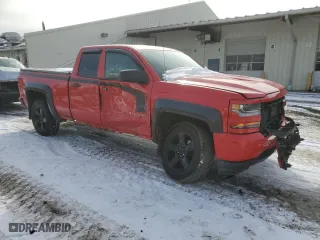 2017 Chevrolet Silverado 1500 Custom with VIN 1GCVKPEC5HZ371562, listed as a Copart auction lot 45990355 with 81,463 mi miles and Salvage Title. Bid and sale history available at carsss.com. Image 4.