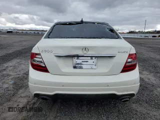2012 Mercedes-Benz C 300 Sport with VIN WDDGF8BB4CA598687, listed as a Copart auction lot 55562575 with 371,312 mi miles and Clean title. Bid and sale history available at DreamBid. Image 6.