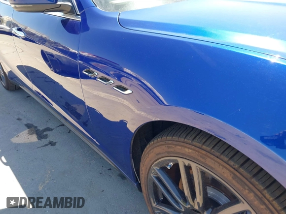 2016 Maserati Ghibli S Q4 z VIN ZAM57RTA3G1190645, wystawiony jako IAAI lot #42028150 z przebiegiem 43 461 mil mil oraz . Historia ofert i sprzedaży dostępna na DreamBid. Obrazek 6.