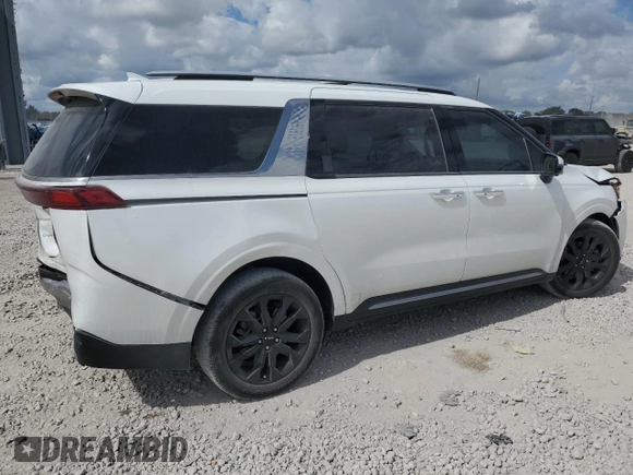2023 Kia Carnival SX with VIN KNDNE5H35P6222267, listed as a Copart auction lot 45016015 with 45,810 mi miles and Non Repairable. Bid and sale history available at carsss.com. Image 3.