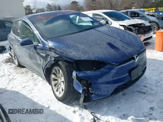 2016 Tesla Model X P90D with VIN 5YJXCBE43GF020509, listed as a IAAI auction lot 41514357 with 58,452 mi miles. Bid and sale history available at carsss.com. Image 1.