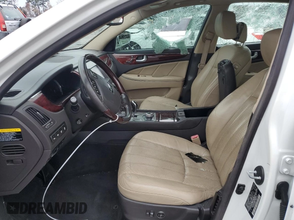 2013 Hyundai Equus Signature with VIN KMHGH4JH0DU065931, listed as a Copart auction lot 82661774 with 129,843 mi miles and Salvage title. Bid and sale history available at DreamBid. Image 7.