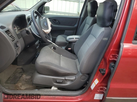 2004 Ford Escape XLT с VIN 1FMCU93184KA46160, выставлен на аукционе Copart как лот 75586163 с пробегом 172 149 миль миль и Списание • Salvage title. История ставок и продаж доступна на DreamBid. Изображение 7.