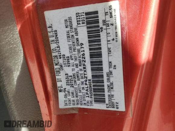 1994 Ford Mustang GT z VIN 1FALP42TXRF226179, wystawiony jako Copart lot #57905014 z przebiegiem 158 454 mil mil oraz Szkoda całkowita • Salvage title. Historia ofert i sprzedaży dostępna na DreamBid. Obrazek 12.