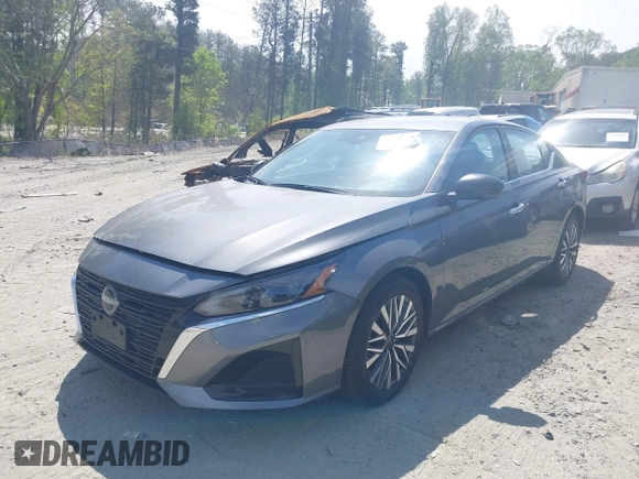 2024 Nissan Altima SV with VIN 1N4BL4DV8RN393037, listed as a IAAI auction lot 42019922 with 30,090 mi miles and . Bid and sale history available at DreamBid. Image 17.