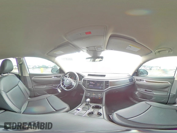 2018 Volkswagen Atlas SE with VIN 1V2DR2CA8JC551668, listed as a Copart auction lot 60636155 with 125,931 mi miles and Salvage title. Bid and sale history available at DreamBid. Image 15.