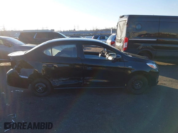 2022 Mitsubishi Mirage ES z VIN ML32FUFJ0NHF07994, wystawiony jako IAAI lot #41062919 z przebiegiem 8 058 mil mil oraz . Historia ofert i sprzedaży dostępna na DreamBid. Obrazek 13.