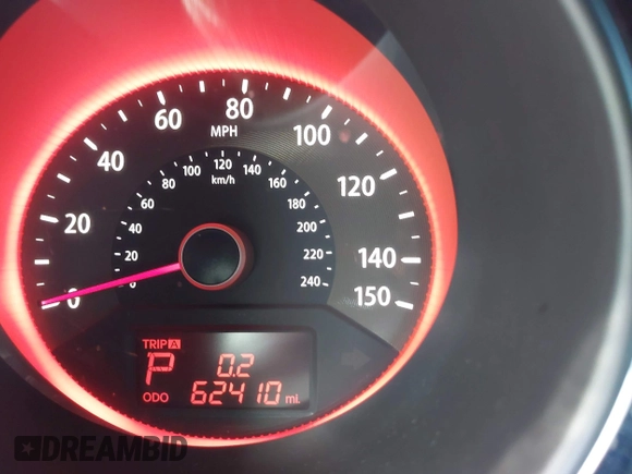 2013 Kia Sorento SX z VIN 5XYKW4A29DG325731, wystawiony jako IAAI lot #42300890 z przebiegiem 62 410 mil mil oraz . Historia ofert i sprzedaży dostępna na DreamBid. Obrazek 7.