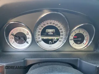 2013 Mercedes-Benz GLK 350 with VIN WDCGG8JB0DG083297, listed as a Copart auction lot 60913404 with 143,890 mi miles and Salvage Title. Bid and sale history available at DreamBid. Image 9.