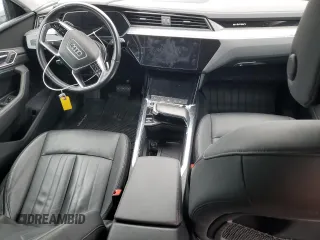 2022 Audi e-tron Premium with VIN WA1AAAGE9NB038342, listed as a Copart auction lot 46429375 with 39,636 mi miles and Non Repairable. Bid and sale history available at DreamBid. Image 8.