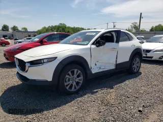 2024 Mazda CX-30 S Preferred z VIN 3MVDMBCM0RM630366, wystawiony jako Copart lot #56398435 z przebiegiem Nie podano mil oraz Szkoda całkowita • Salvage title. Historia ofert i sprzedaży dostępna na DreamBid. Obrazek 1.