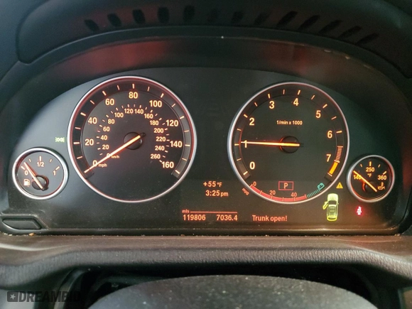 2011 BMW X3 28i with VIN 5UXWX5C56BLW14495, listed as a Copart auction lot 46402785 with 119,806 mi miles and Salvage Title. Bid and sale history available at carsss.com. Image 9.