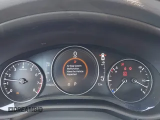 2022 Mazda 3 2.5 Turbo с VIN 3MZBPBAY2NM313802, выставлен на аукционе IAAI как лот 41686202 с пробегом 17 023 миль миль и . История ставок и продаж доступна на DreamBid. Изображение 7.