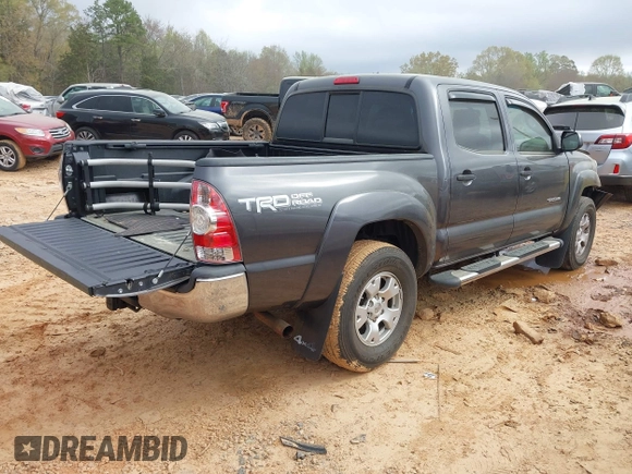 2013 Toyota Tacoma z VIN 5TFLU4EN2DX082131, wystawiony jako IAAI lot #41912420 z przebiegiem 195 334 mil mil oraz . Historia ofert i sprzedaży dostępna na DreamBid. Obrazek 4.
