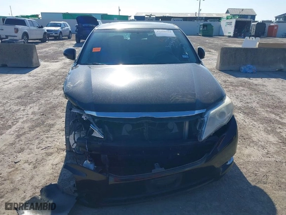 2012 Toyota Avalon with VIN 4T1BK3DB1CU471602, listed as a IAAI auction lot 41600964 with NaN miles. Bid and sale history available at carsss.com. Image 12.