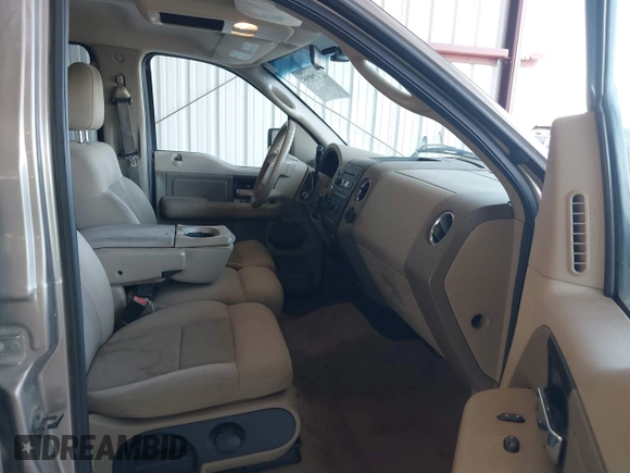 2005 Ford F-150 XLT с VIN 1FTRW12W05FA26857, выставлен на аукционе IAAI как лот 42479295 с пробегом 250 563 миль миль и . История ставок и продаж доступна на DreamBid. Изображение 5.