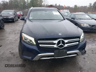 2019 Mercedes-Benz GLC 300 z VIN WDC0G4KB6KF667330, wystawiony jako IAAI lot #41963856 z przebiegiem 96 865 mil mil oraz . Historia ofert i sprzedaży dostępna na DreamBid. Obrazek 12.