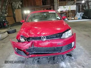 2012 Volkswagen Jetta GLI z VIN 3VW467AJ6CM420344, wystawiony jako Copart lot #56830695 z przebiegiem 146 890 mil mil oraz Szkoda całkowita • Salvage title. Historia ofert i sprzedaży dostępna na DreamBid. Obrazek 13.