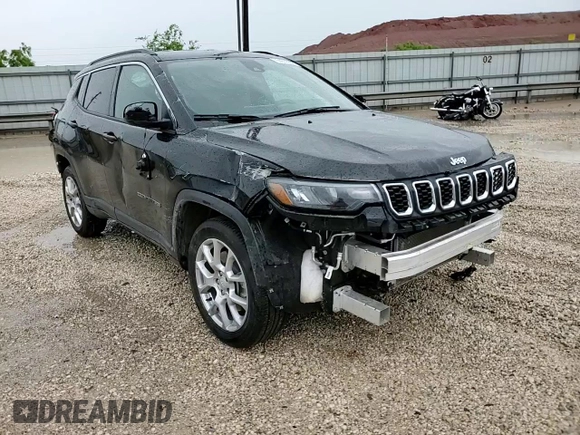 2024 Jeep Compass Latitude Lux с VIN 3C4NJDFN9RT133806, выставлен на аукционе Copart как лот 54915595 с пробегом 11 991 миль миль и Списание • Salvage title. История ставок и продаж доступна на DreamBid. Изображение 15.