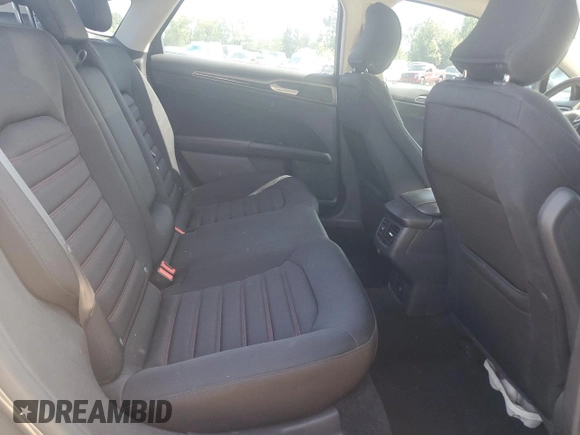 2016 Ford Fusion SE Hybrid z VIN 3FA6P0LU3GR173886, wystawiony jako Copart lot #60066015 z przebiegiem 140 328 mil mil oraz Szkoda całkowita • Salvage title. Historia ofert i sprzedaży dostępna na DreamBid. Obrazek 10.