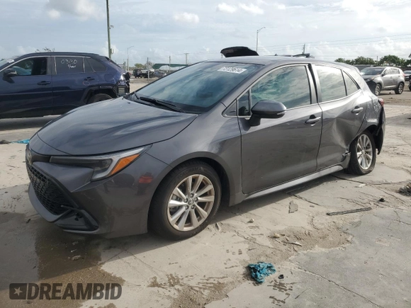 2025 Toyota Corolla Hatchback SE with VIN JTND4MBEXS3233984, listed as a Copart auction lot 73129614 with 4,581 mi miles and Salvage Title. Bid and sale history available at carsss.com. Image 1.