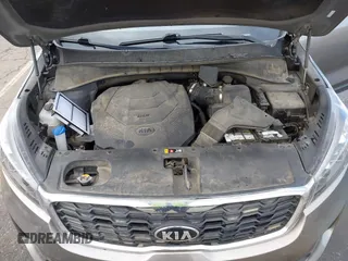 2019 Kia Sorento S V6 with VIN 5XYPG4A52KG469230, listed as a IAAI auction lot 41590453 with 136,602 mi miles. Bid and sale history available at carsss.com. Image 10.