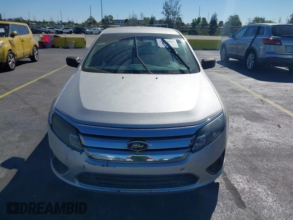 2011 Ford Fusion S with VIN 3FAHP0GA1BR316318, listed as a IAAI auction lot 41824086 with 122,229 mi miles. Bid and sale history available at carsss.com. Image 6.