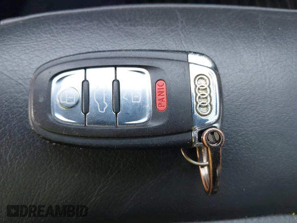 2011 Audi A4 Premium z VIN WAUBFAFL3BN036718, wystawiony jako IAAI lot #41794013 z przebiegiem 99 313 mil mil oraz . Historia ofert i sprzedaży dostępna na DreamBid. Obrazek 11.