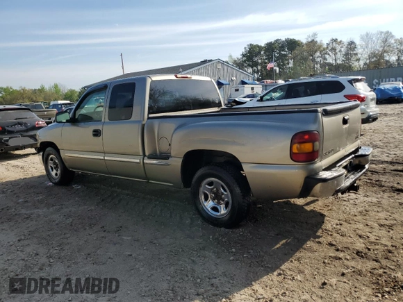 1999 GMC New Sierra 1500 SLE with VIN 2GTEC19T2X1547558, listed as a Copart auction lot 50364915 with 328,396 mi miles and Salvage Title. Bid and sale history available at carsss.com. Image 2.
