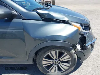 2014 Kia Sportage EX with VIN KNDPC3AC7E7650068, listed as a IAAI auction lot 42515890 with 185,882 mi miles and . Bid and sale history available at DreamBid. Image 6.