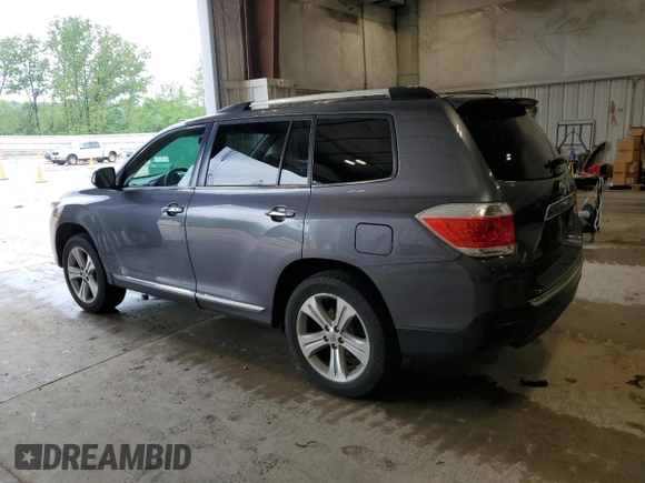 2013 Toyota Highlander Limited z VIN 5TDDK3EH1DS257974, wystawiony jako Copart lot #59481915 z przebiegiem 322 770 mil mil oraz Nie do naprawy • Non repairable. Historia ofert i sprzedaży dostępna na DreamBid. Obrazek 2.