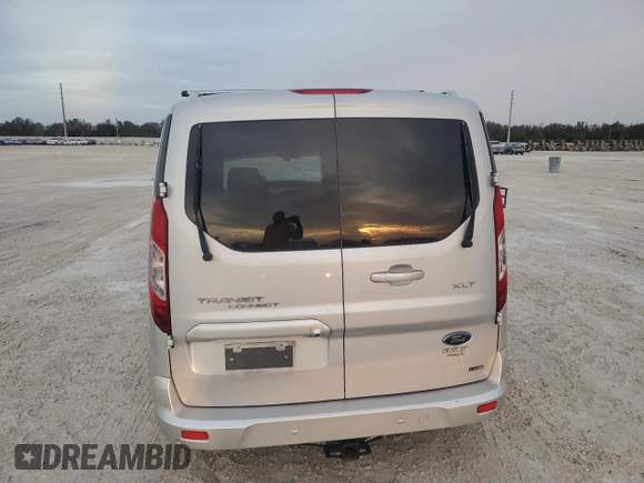 2017 Ford Transit Connect XLT z VIN NM0GS9F70H1315191, wystawiony jako Copart lot #78348184 z przebiegiem Nie podano mil oraz Szkoda całkowita • Salvage title. Historia ofert i sprzedaży dostępna na DreamBid. Obrazek 6.