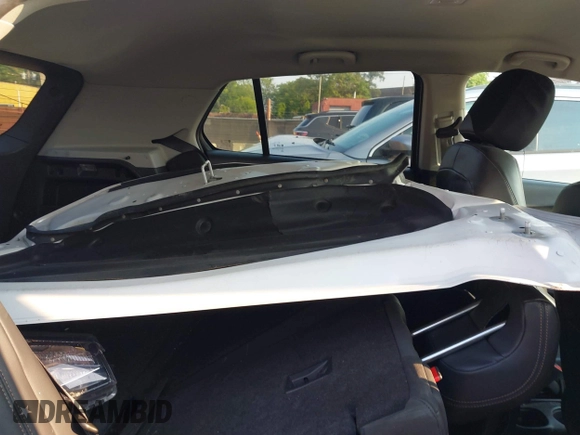 2020 Chevrolet Trax LT with VIN KL7CJLSBXLB073148, listed as a IAAI auction lot 40321540 with 53,972 mi miles and . Bid and sale history available at DreamBid. Image 18.