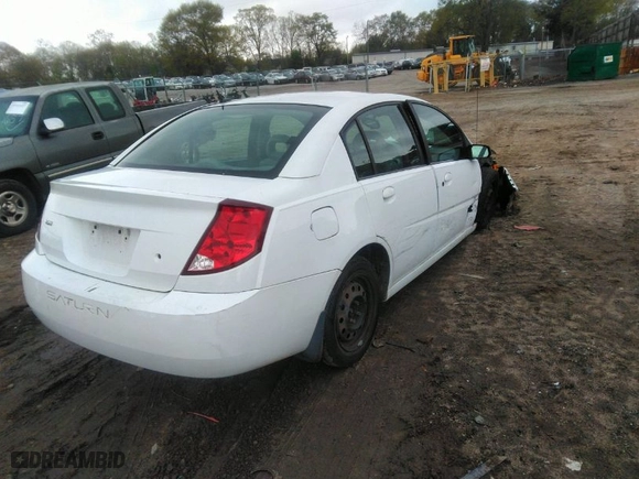 2007 Saturn ION with VIN 1G8AJ55F17Z174557, listed as a IAAI auction lot 41918056 with 194,573 mi miles. Bid and sale history available at carsss.com. Image 4.