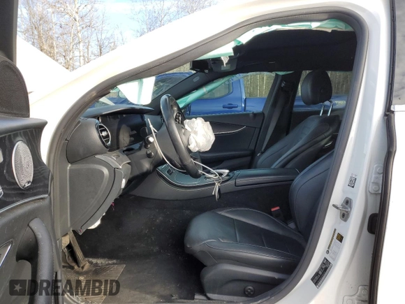 2019 Mercedes-Benz E 450 with VIN WDDZF6JB8KA535119, listed as a Copart auction lot 82363354 with 185,848 mi miles and Clean Title. Bid and sale history available at DreamBid. Image 7.