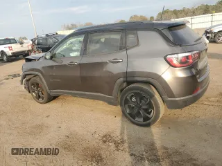 2020 Jeep Compass Latitude with VIN 3C4NJCBB3LT205774, listed as a Copart auction lot 43865785 with 62,880 mi miles and Salvage Title. Bid and sale history available at carsss.com. Image 2.