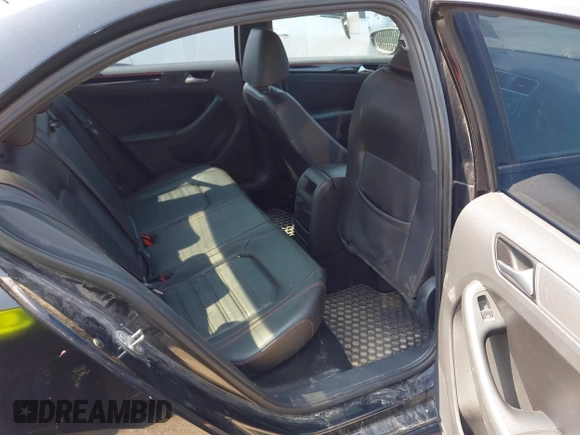 2017 Volkswagen Jetta GLI with VIN 3VW5T7AJ3HM365274, listed as a IAAI auction lot 42668458 with 138,250 mi miles and . Bid and sale history available at DreamBid. Image 8.