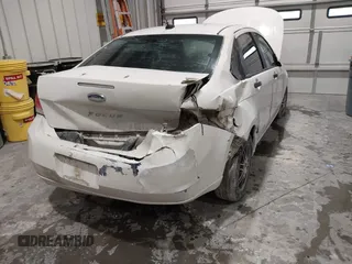 2010 Ford Focus SE with VIN 1FAHP3FN3AW190237, listed as a IAAI auction lot 41275571 with 338,458 mi miles. Bid and sale history available at carsss.com. Image 6.