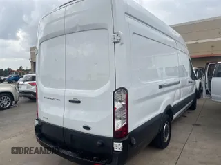 2015 Ford Transit с VIN 1FTNR3XG7FKB06331, выставлен на аукционе IAAI как лот 42767260 с пробегом 125 404 миль миль и . История ставок и продаж доступна на DreamBid. Изображение 20.