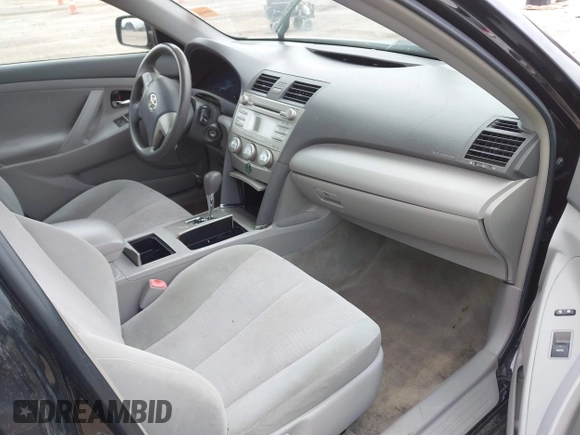 2011 Toyota Camry LE with VIN 4T1BF3EK1BU181281, listed as a IAAI auction lot 42030812 with 275,975 mi miles and . Bid and sale history available at carsss.com. Image 5.