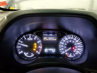 2013 Nissan Pathfinder S with VIN 5N1AR2MM6DC607698, listed as a Copart auction lot 43461045 with 230,667 mi miles and Clean Title. Bid and sale history available at carsss.com. Image 9.