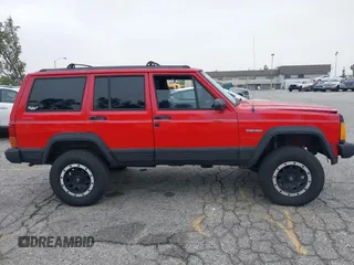 1996 Jeep Cherokee Country with VIN 1J4FJ78S3TL116814, listed as a IAAI auction lot 42131760 with 209,510 mi miles and . Bid and sale history available at DreamBid. Image 13.