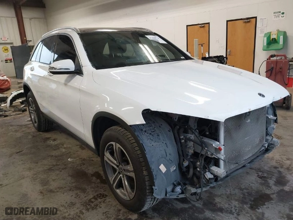 2019 Mercedes-Benz GLC with VIN WDC0G4KB7KF640444, listed as a IAAI auction lot 41468766 with 60,354 mi miles. Bid and sale history available at carsss.com. Image 1.