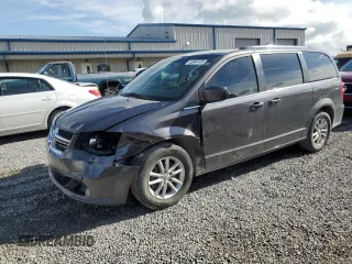 2018 Dodge Grand Caravan SXT z VIN 2C4RDGCG1JR216380, wystawiony jako Copart lot #53644485 z przebiegiem 104 600 mil mil oraz Szkody całkowita. Historia ofert i sprzedaży dostępna na DreamBid. Obrazek 1.