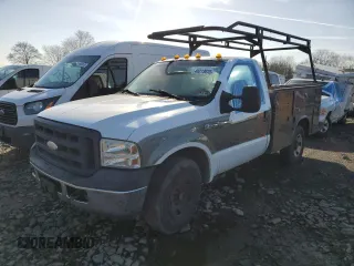 2006 Ford F-250 z VIN 1FDNF20556ED20353, wystawiony jako Copart lot #49213975 z przebiegiem 243 761 mil mil oraz Szkoda całkowita • Salvage title. Historia ofert i sprzedaży dostępna na DreamBid. Obrazek 1.