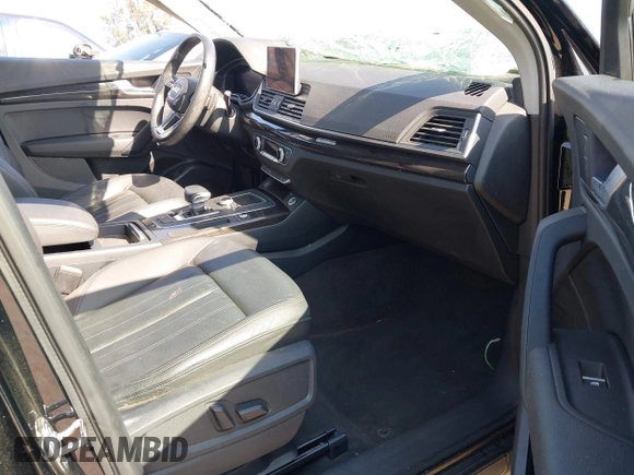 2018 Audi Q5 Premium with VIN WA1ANAFY7J2232619, listed as a IAAI auction lot 42087878 with 39,535 mi miles and . Bid and sale history available at DreamBid. Image 5.