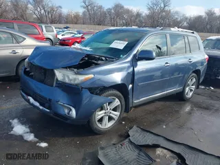 2013 Toyota Highlander Limited with VIN 5TDDK3EH3DS233014, listed as a IAAI auction lot 41634534 with 1 mi miles. Bid and sale history available at carsss.com. Image 16.